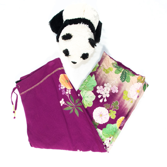 Lucky Brand Pants - Purple Asian flower print Lucky capri pants